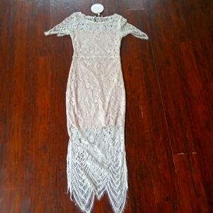 Ester Ivory Amiya Lace Dress peek o boo Back Girls Size 8